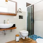 Marlove Sea View With Private Access To The Sea Bed & Breakfast Syracuse