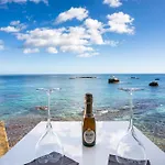 Marlove Sea View With Private Access To The Sea Syracuse