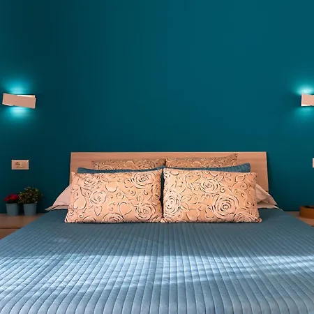 Marlove Sea View Bed & Breakfast