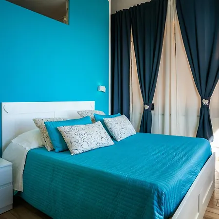 Marlove Sea View With Private Access To The Sea Bed & Breakfast 4*