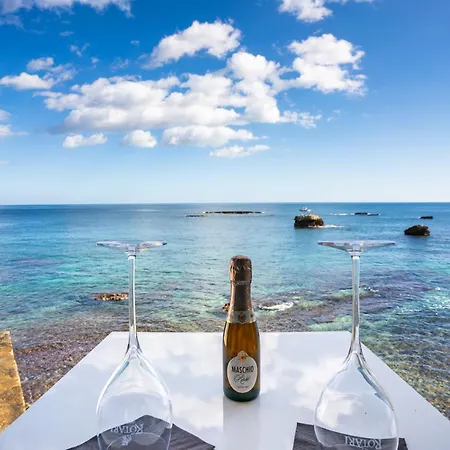 Marlove Sea View With Private Access To The Sea Сиракузы