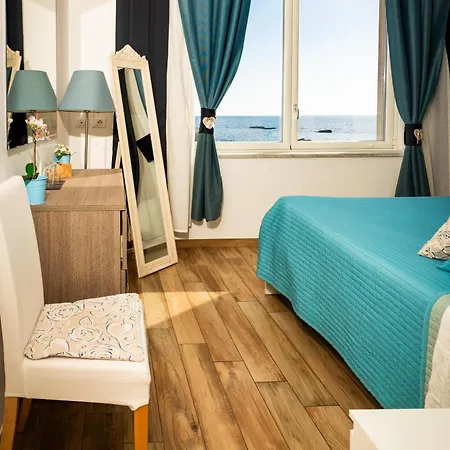 Bed & Breakfast Marlove Sea View *